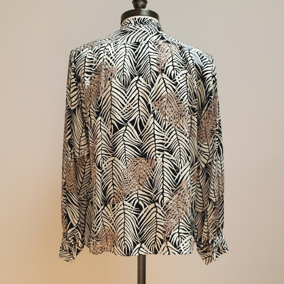Vintage The Silk Farm White, Black, Tan Floral Leaf Silk Button-front Shirt, 6 - Picture 2 of 10